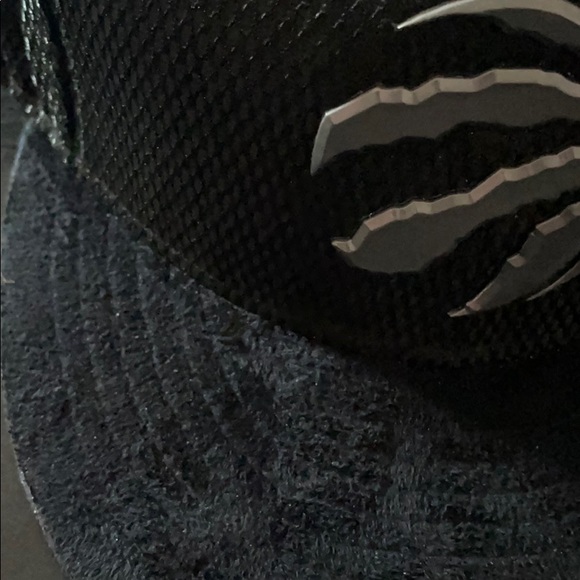 Raptors New Era 59 Fifty NBA on court official hat - Picture 5 of 6